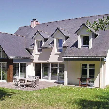Holiday Lanseria Holiday home Quimiac